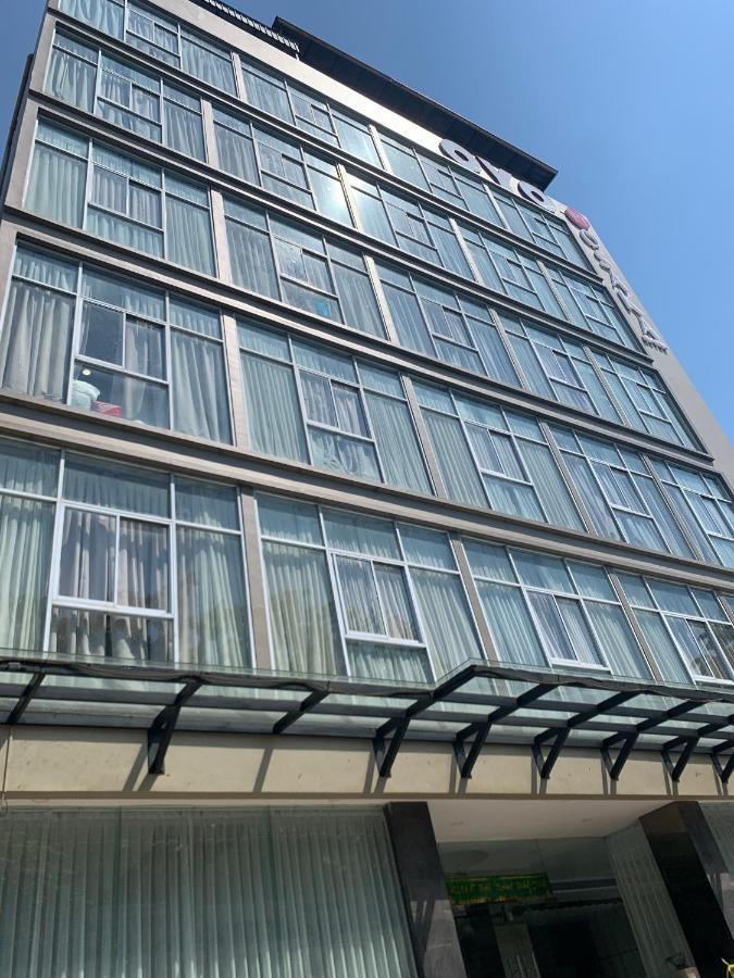 Oyo 676 호텔 오사카 Batam 외부 사진