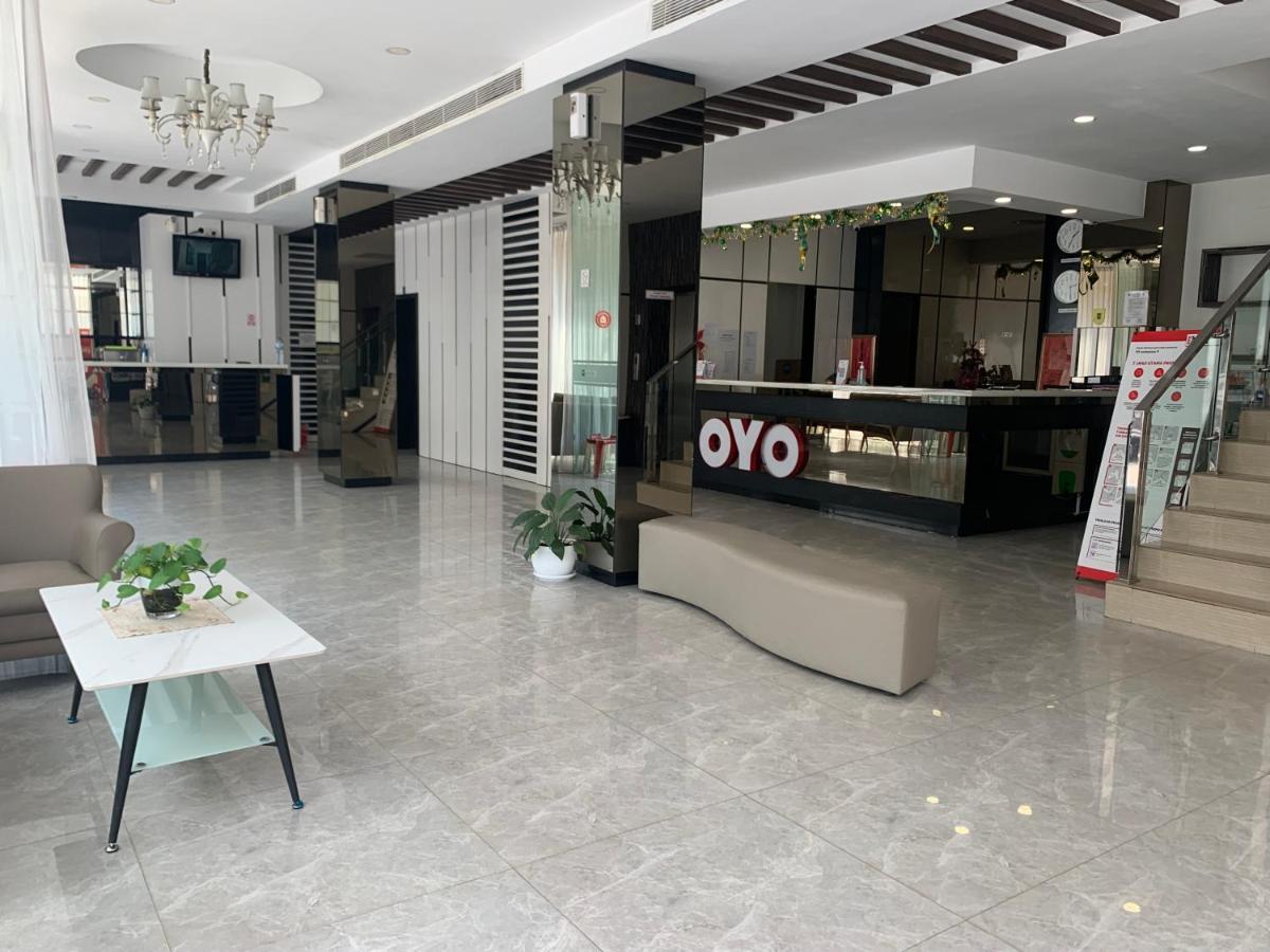 Oyo 676 호텔 오사카 Batam 외부 사진