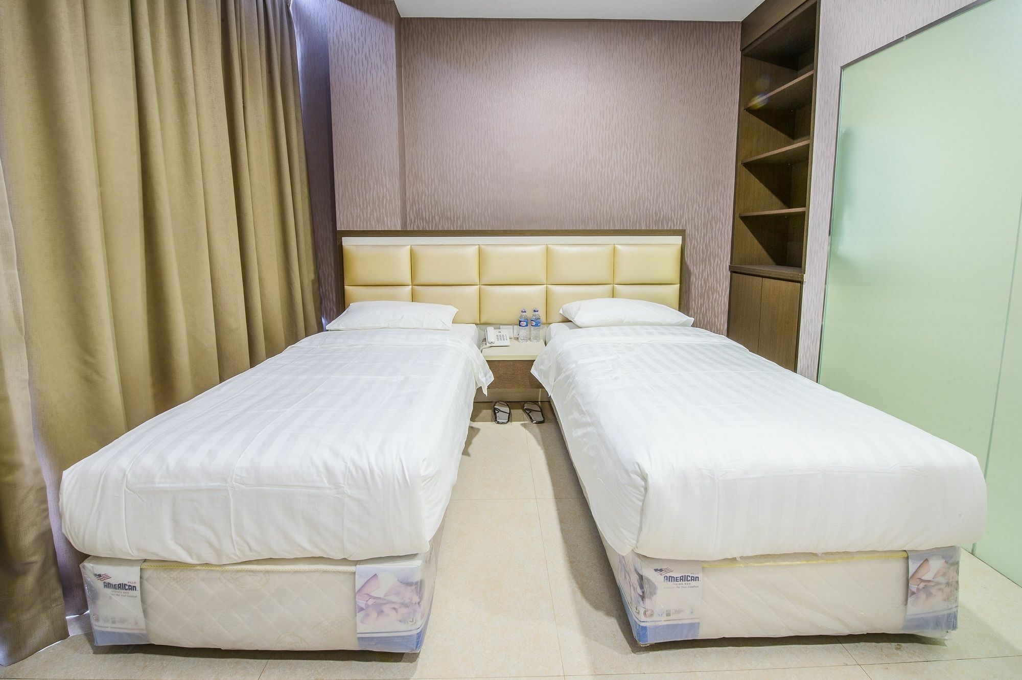 Oyo 676 호텔 오사카 Batam 외부 사진